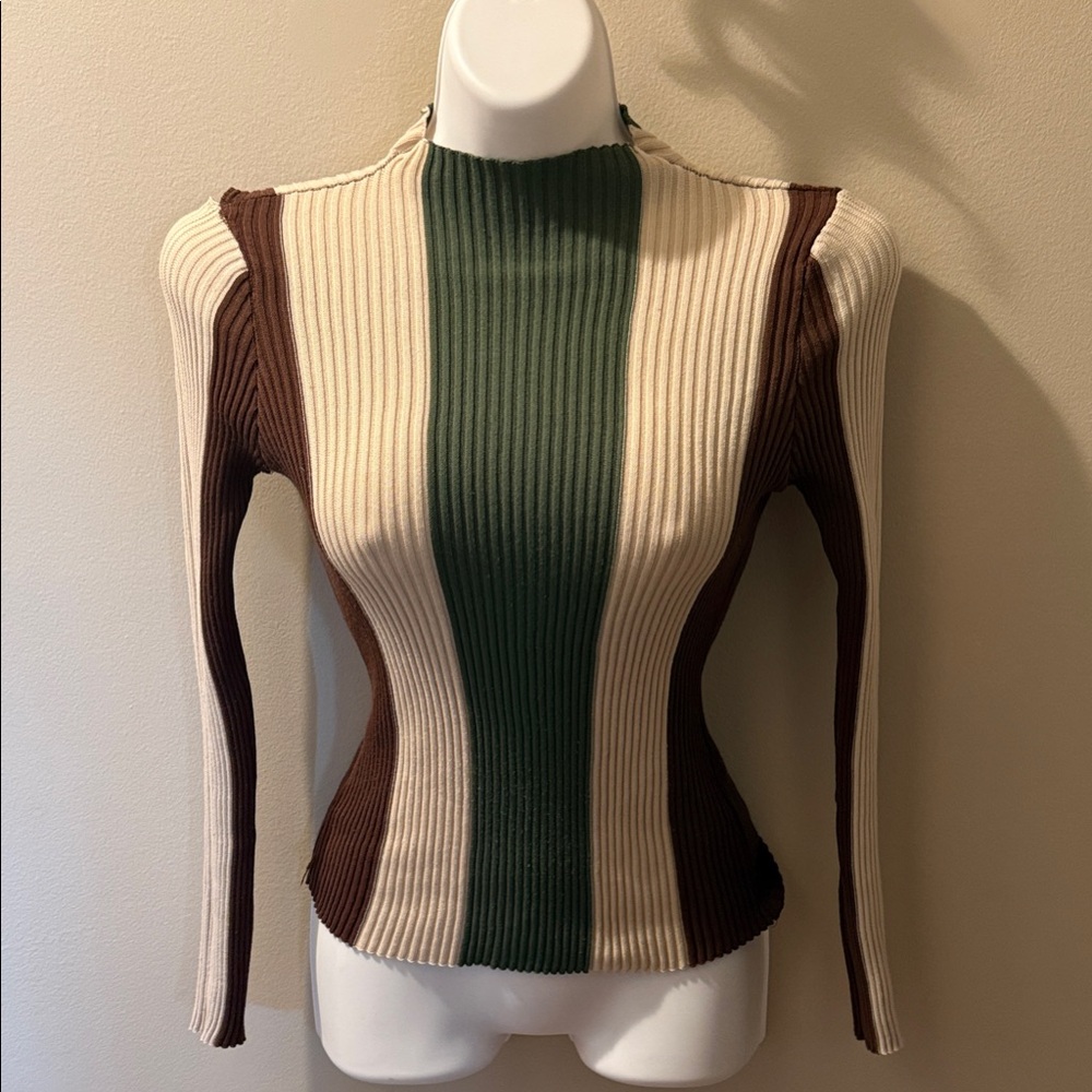 Mock neck Sweater - Cream, Brown, and Green